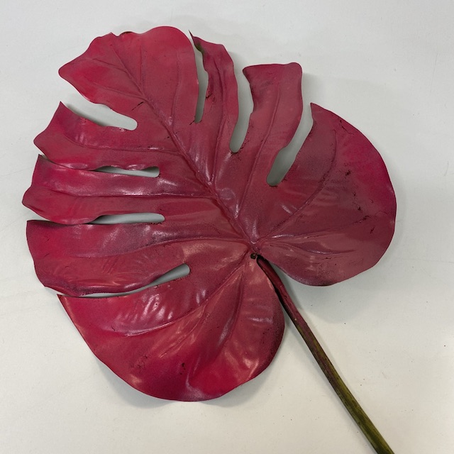 GREENERY, Split Philo Leaf - Pink